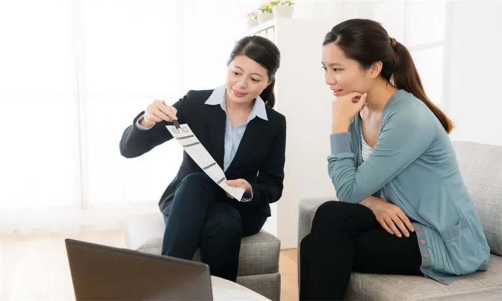 Disability insurance riders and benefits providing enhanced income protection, flexible policy options, and comprehensive financial security during disability.